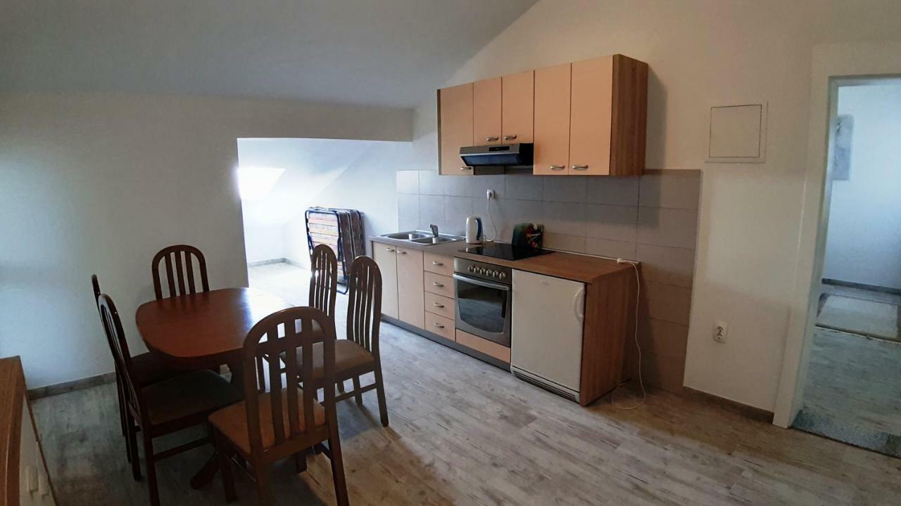 Relax Apartment Стариград-Пакленица Екстериор снимка