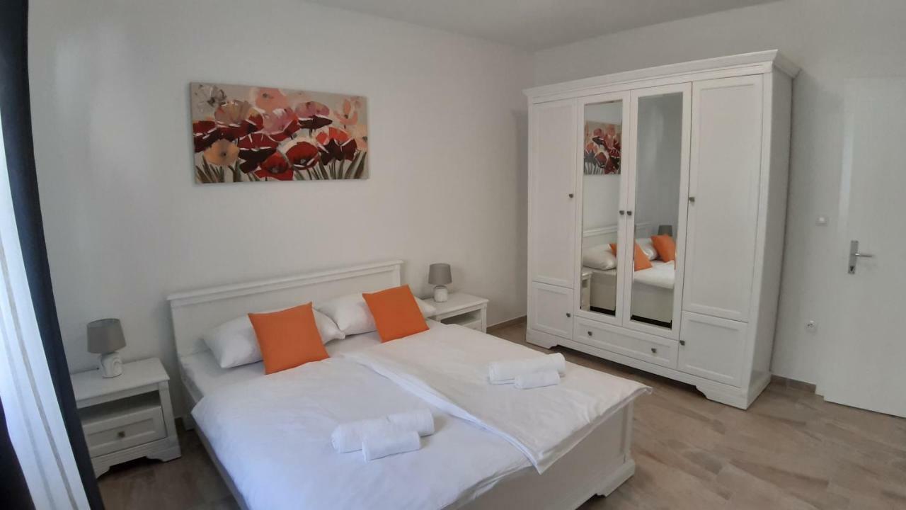 Relax Apartment Стариград-Пакленица Екстериор снимка