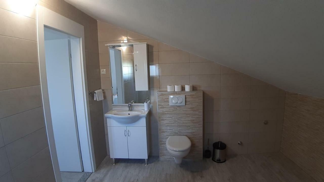 Relax Apartment Стариград-Пакленица Екстериор снимка