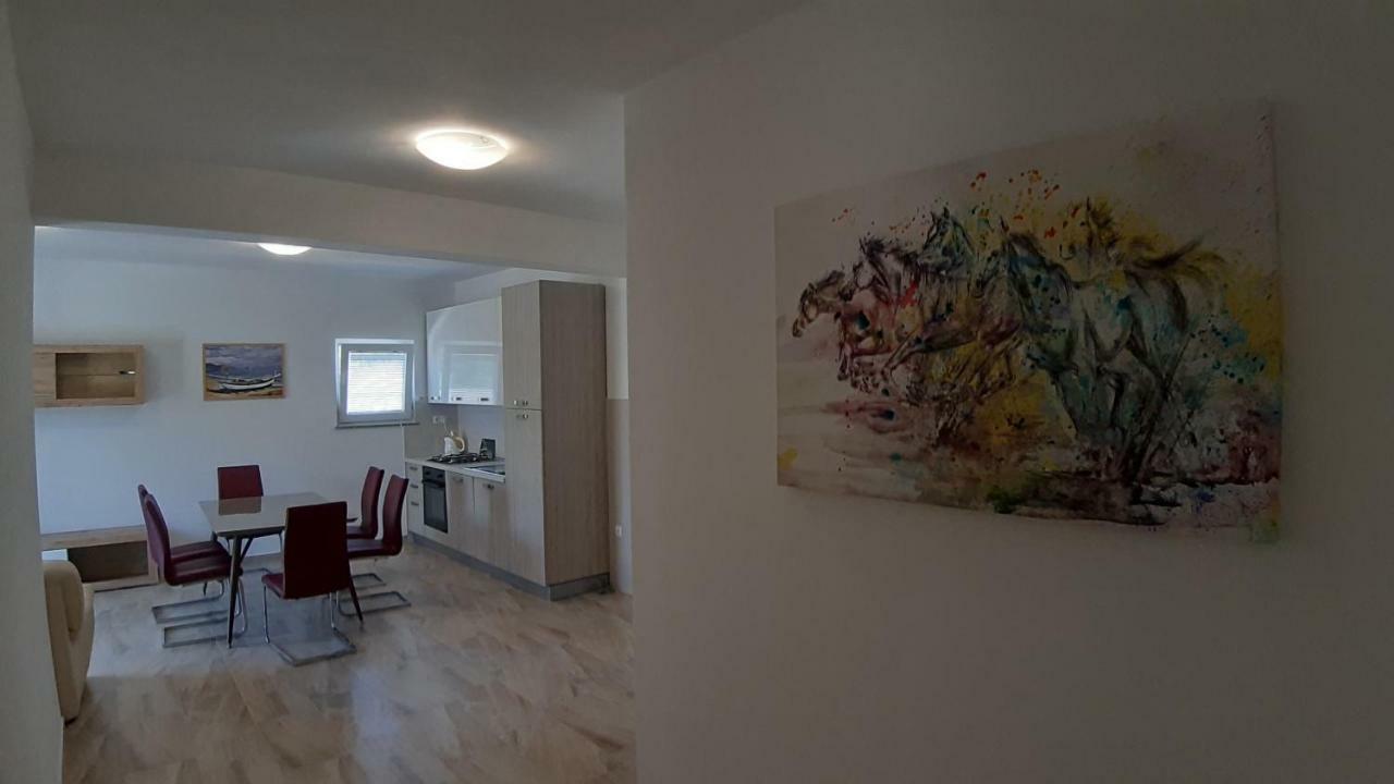Relax Apartment Стариград-Пакленица Екстериор снимка